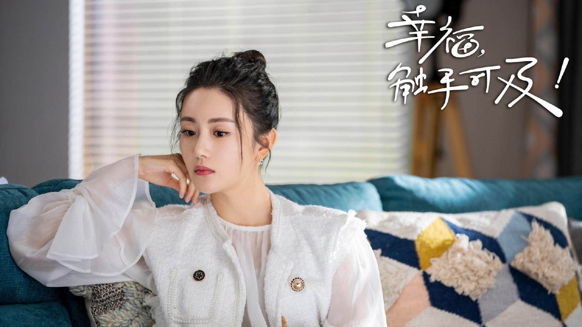 “德甲争冠形势逐渐明朗，强队全力冲刺”，德甲 集锦
