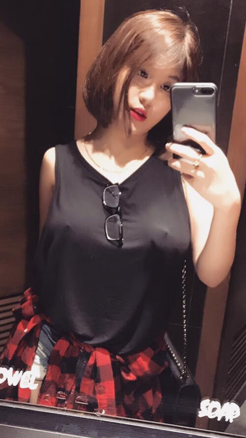 利物浦主场5-1逆转热刺,提前捧杯,利物浦2-1热刺视频