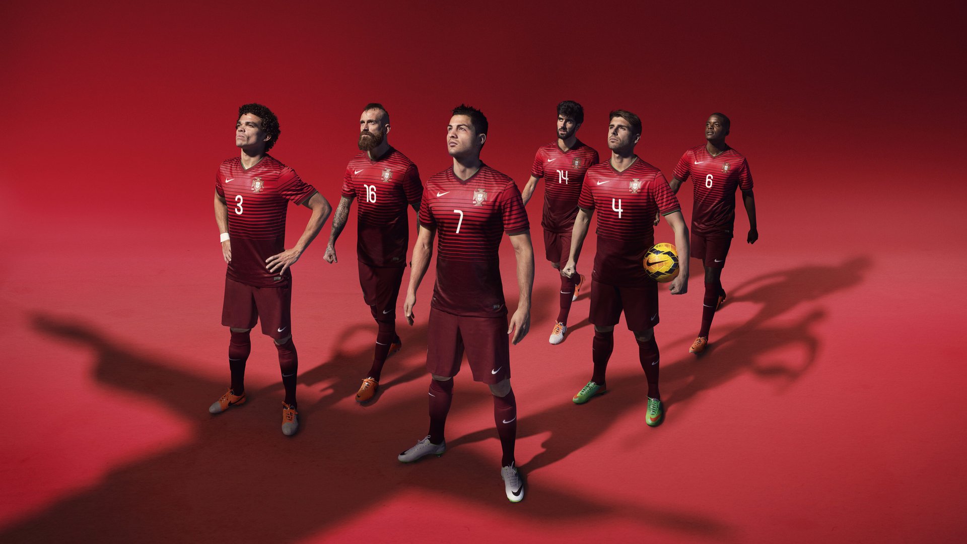 九游官方正版-特色地质徒步穿越，探索地球的奇幻景观，徒步穿越游记