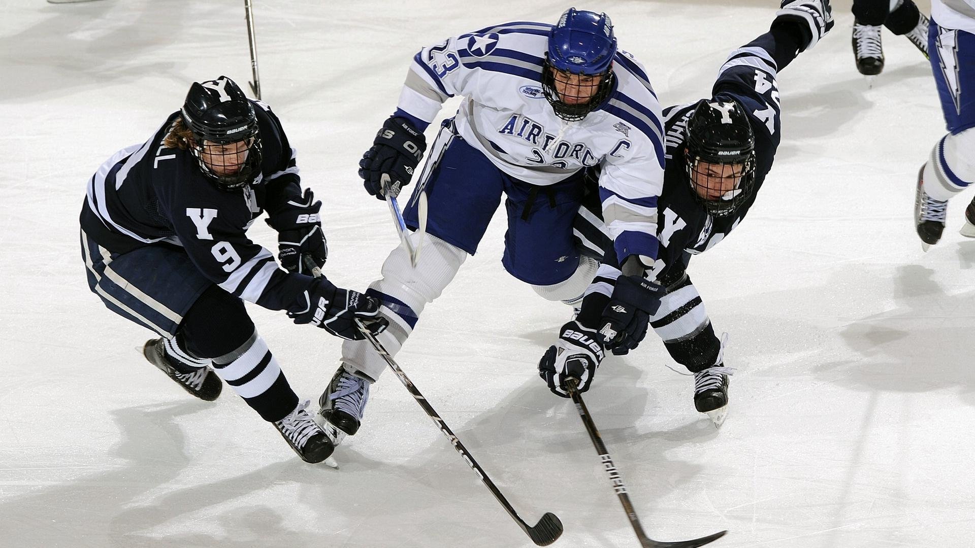 九游登录入口-电子竞技产业迎来新发展期，电竞赛事影响力不断扩大，电子竞技行业规模